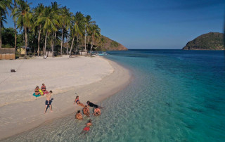Beautiful beach and island - Ultimate Adventure Tour - El Nido Paradise