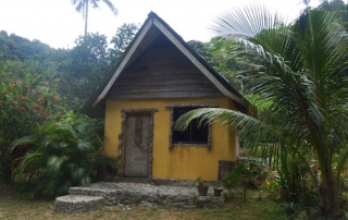 A cottage at Bernardo Forest Lodge
