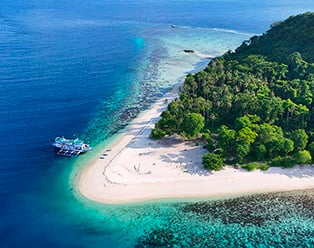 El Nido-Coron Boat Expedition in Palawan