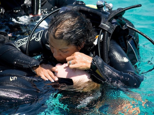 PADI Rescue Diver Course - Do it in El Nido, Palawan!