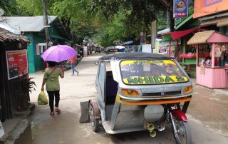 How to Withdraw Money in El Nido With No ATM in Town